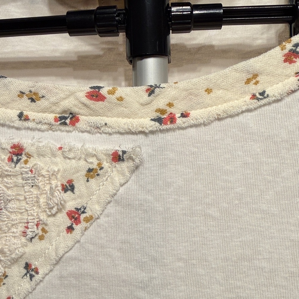 POL Oversized star detail patchwork short sleeve tee top long lace sleeves hem - Picture 4 of 12